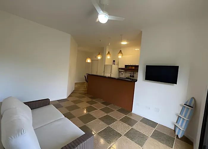 300M Da Praia Das Toninhas - Com Ar Condicionado Ubatuba